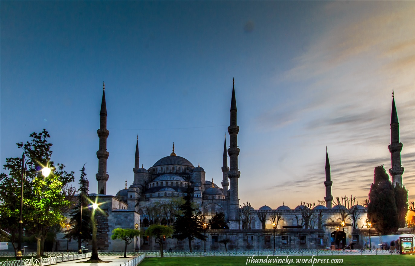 Masjid Sultan Ahmed Blue Mosque (pic by Dani Rosyadi)