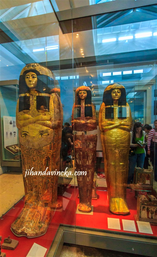 Wisata London : Patung-Patung Mesir