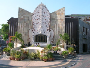 Bali Memorial (gambar : en. wikipedia.org)