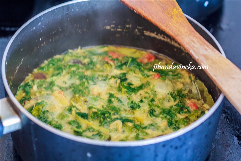 Sayur Kale : Resep gulai daun kale pengganti daun singkong